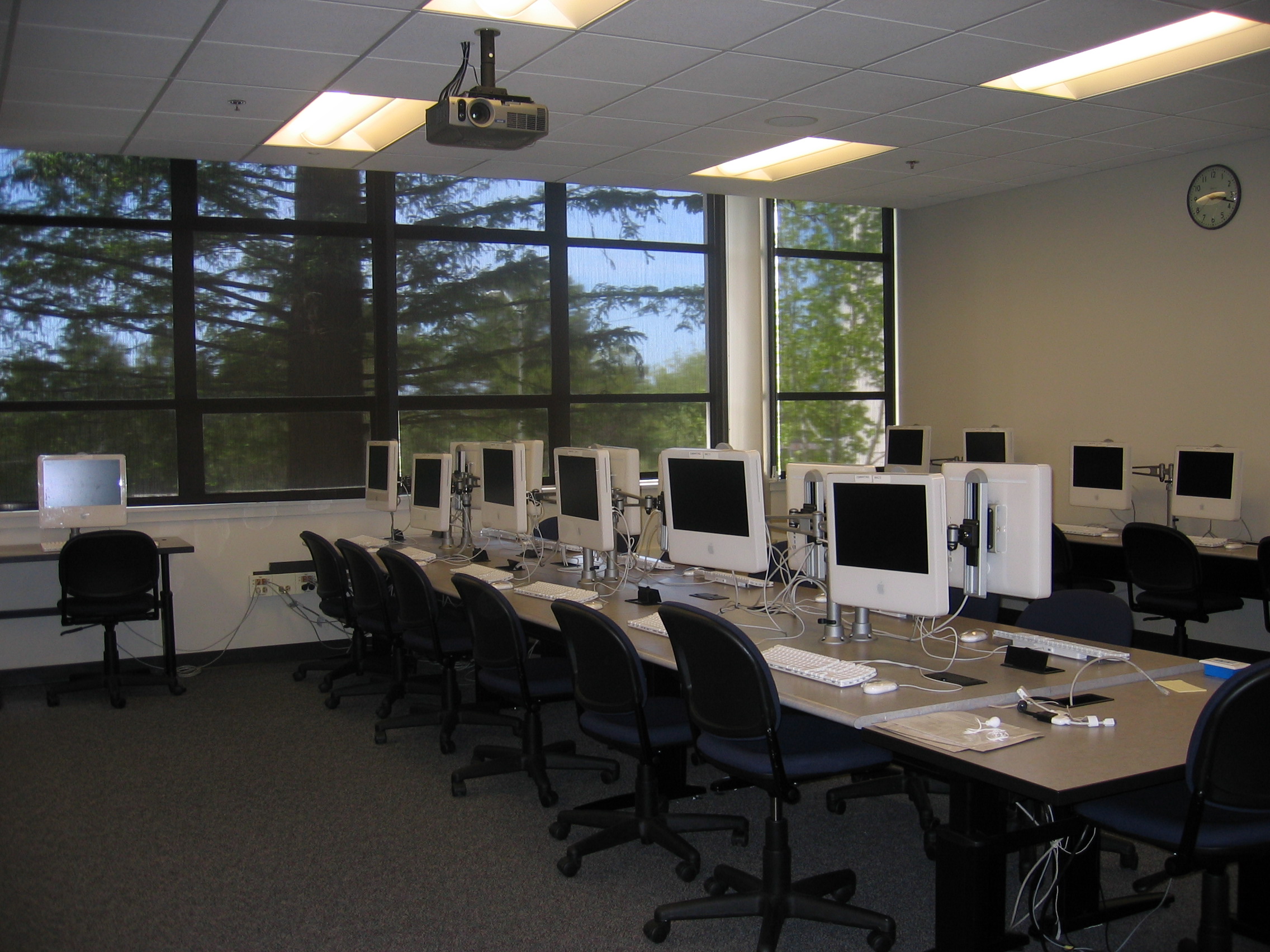 Computer-Assisted Classroom