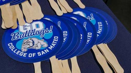 Go Bulldogs hand signs