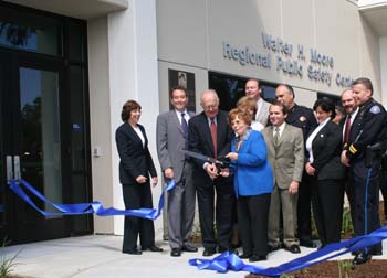 028ribboncutting3